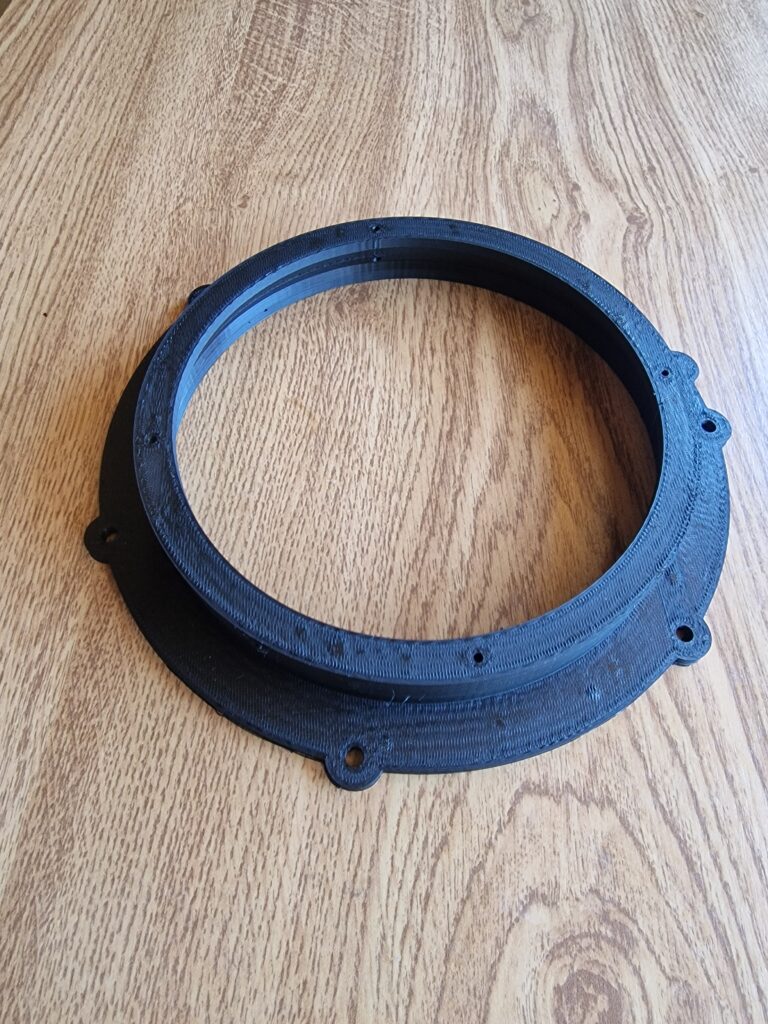 VW Touaregi kõlari adapterid